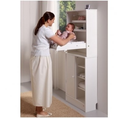 Wallhanging Unit Changing Table 3